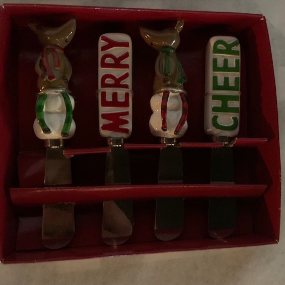 St. Nicholas Reindeer Games Cheese Spreaders